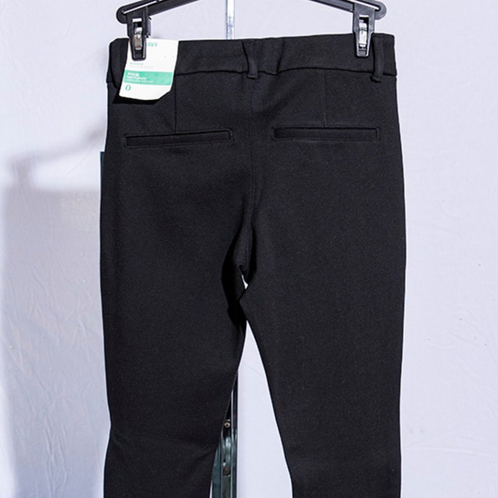 Old Navy black "Pixie" leggings